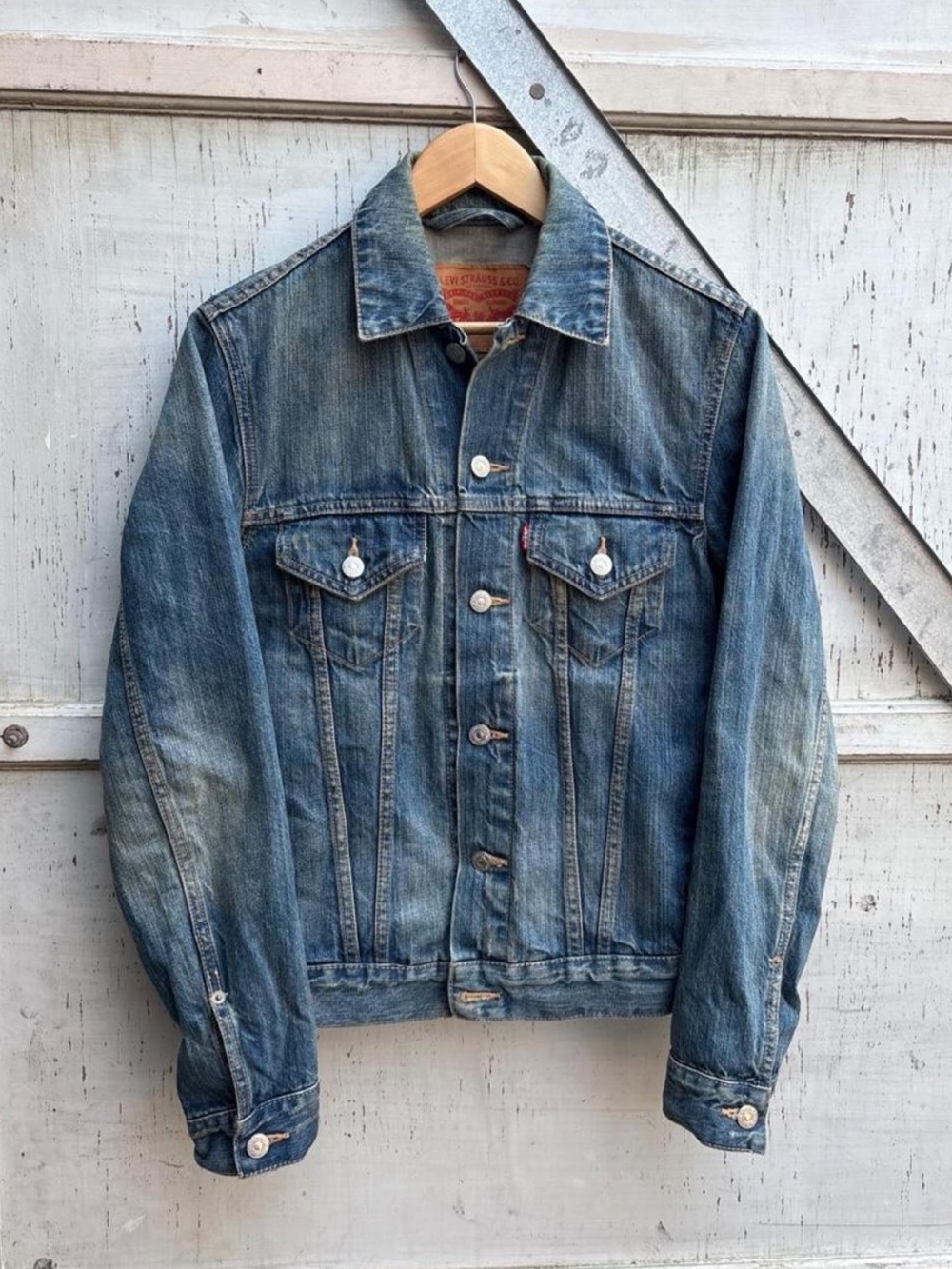 Vintage Levi's Blue Denim Women’s Trucker Button Up Faded Wash Jacket XS